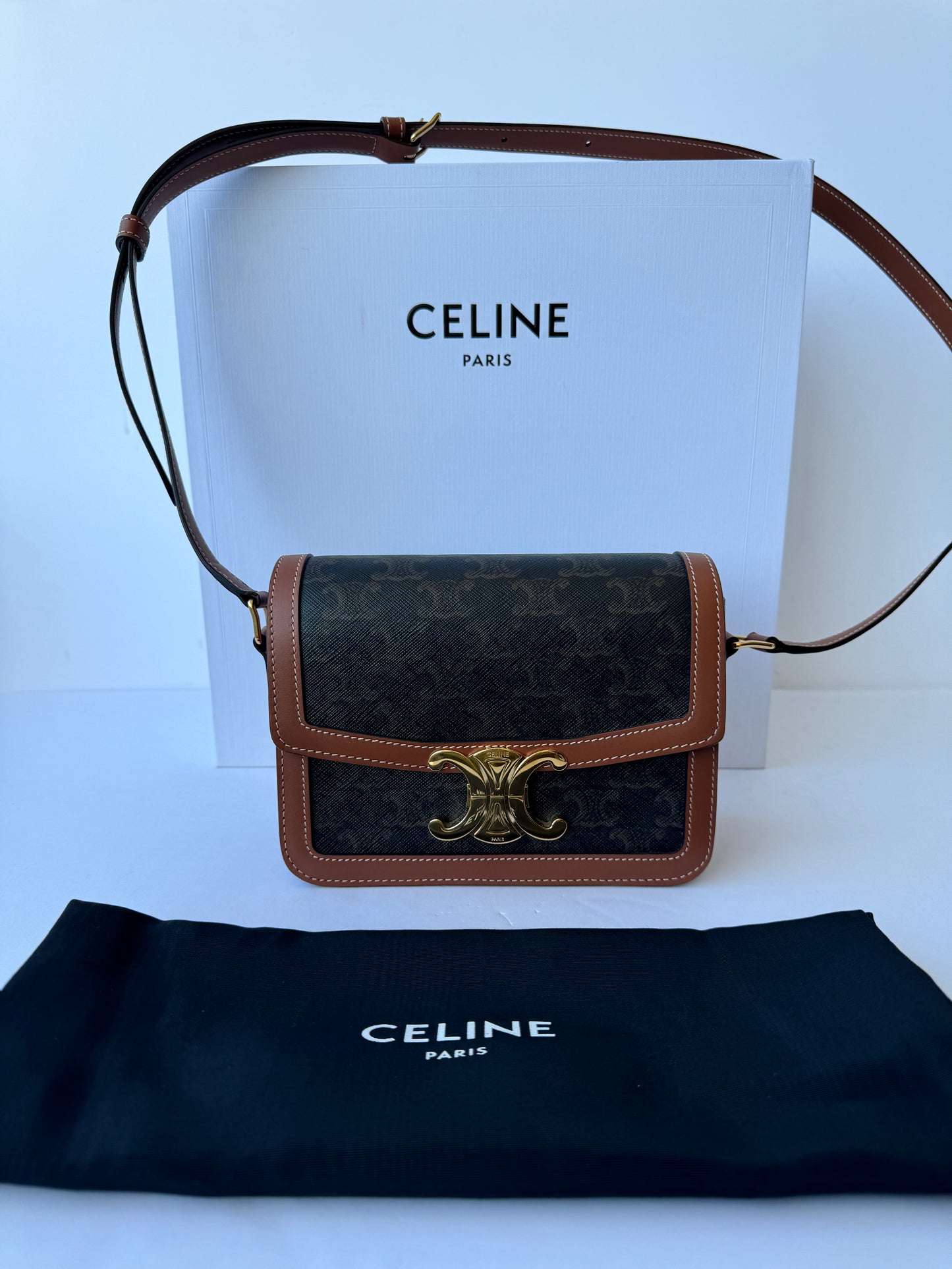Celiné Triomphe classique