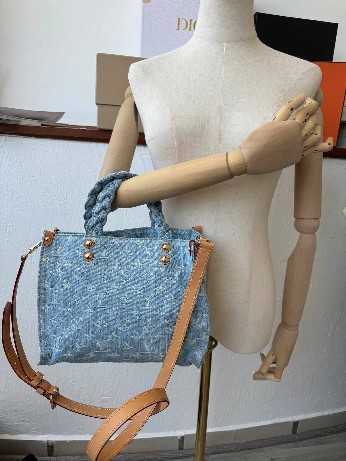 Louis Vuitton OnTheGo bag
