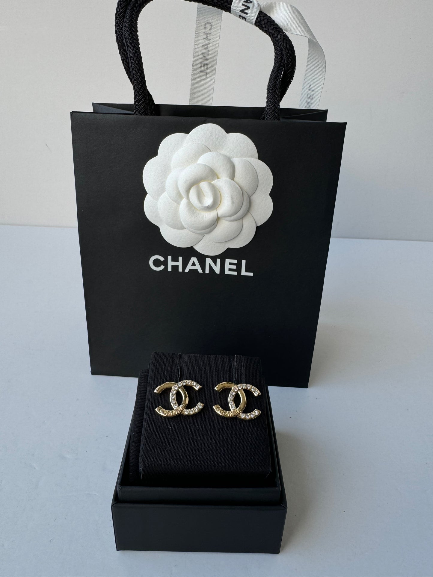 Chanel Aretes