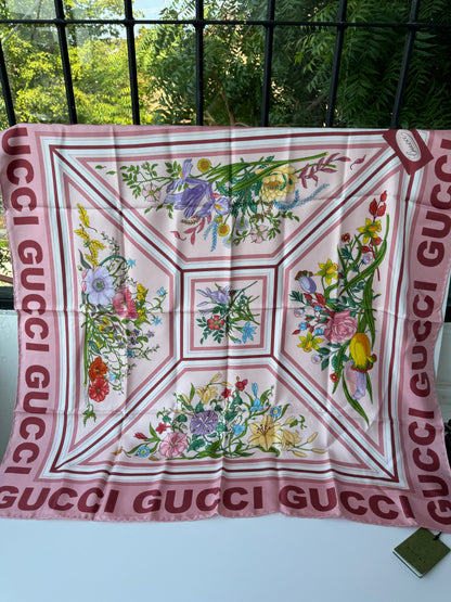 Gucci Pashmina Rosa