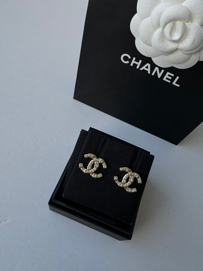 Chanel Aretes