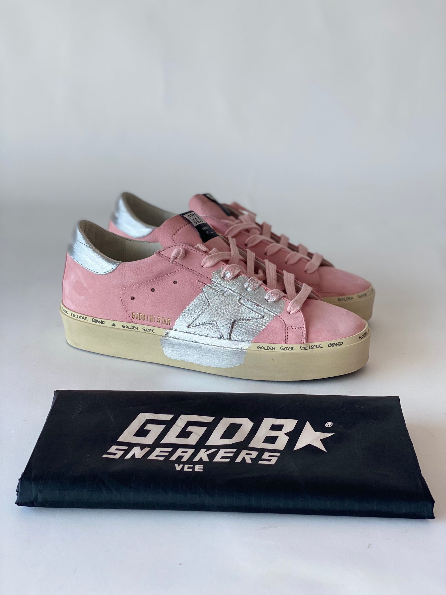 Golden Goose Sneakers